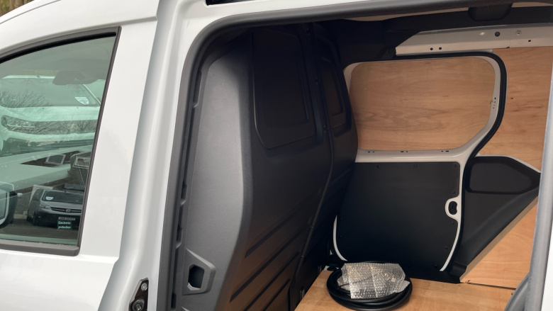 Renault Kangoo L1 E-Tech ML19 90kW 44kWh Advance [Safety] Van Auto